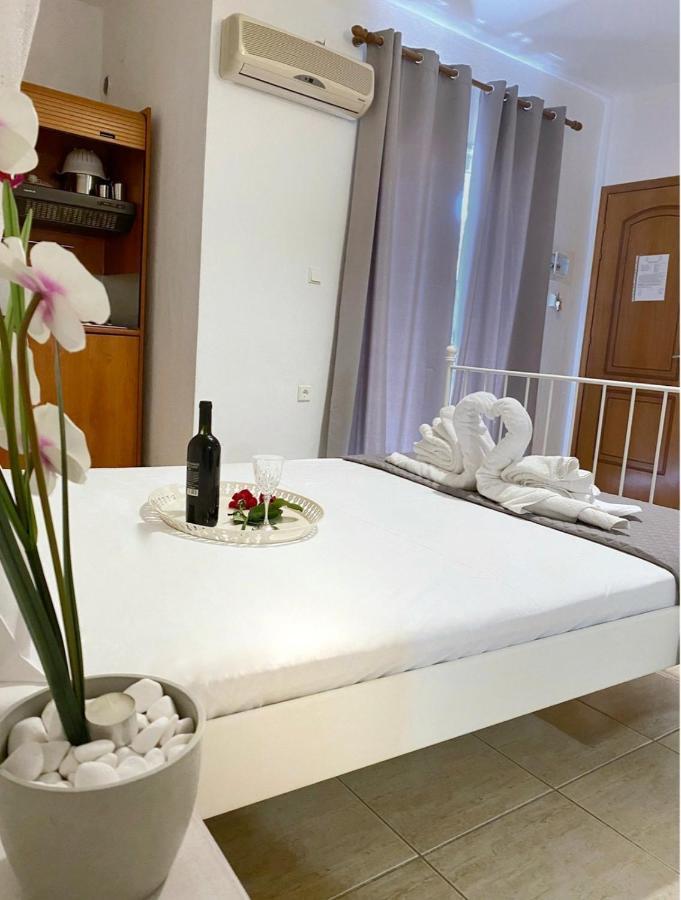 Delia Apartments Pefkochori Luaran gambar