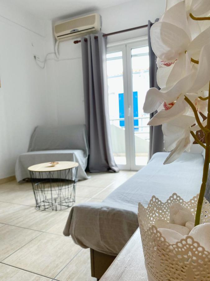 Delia Apartments Pefkochori Luaran gambar