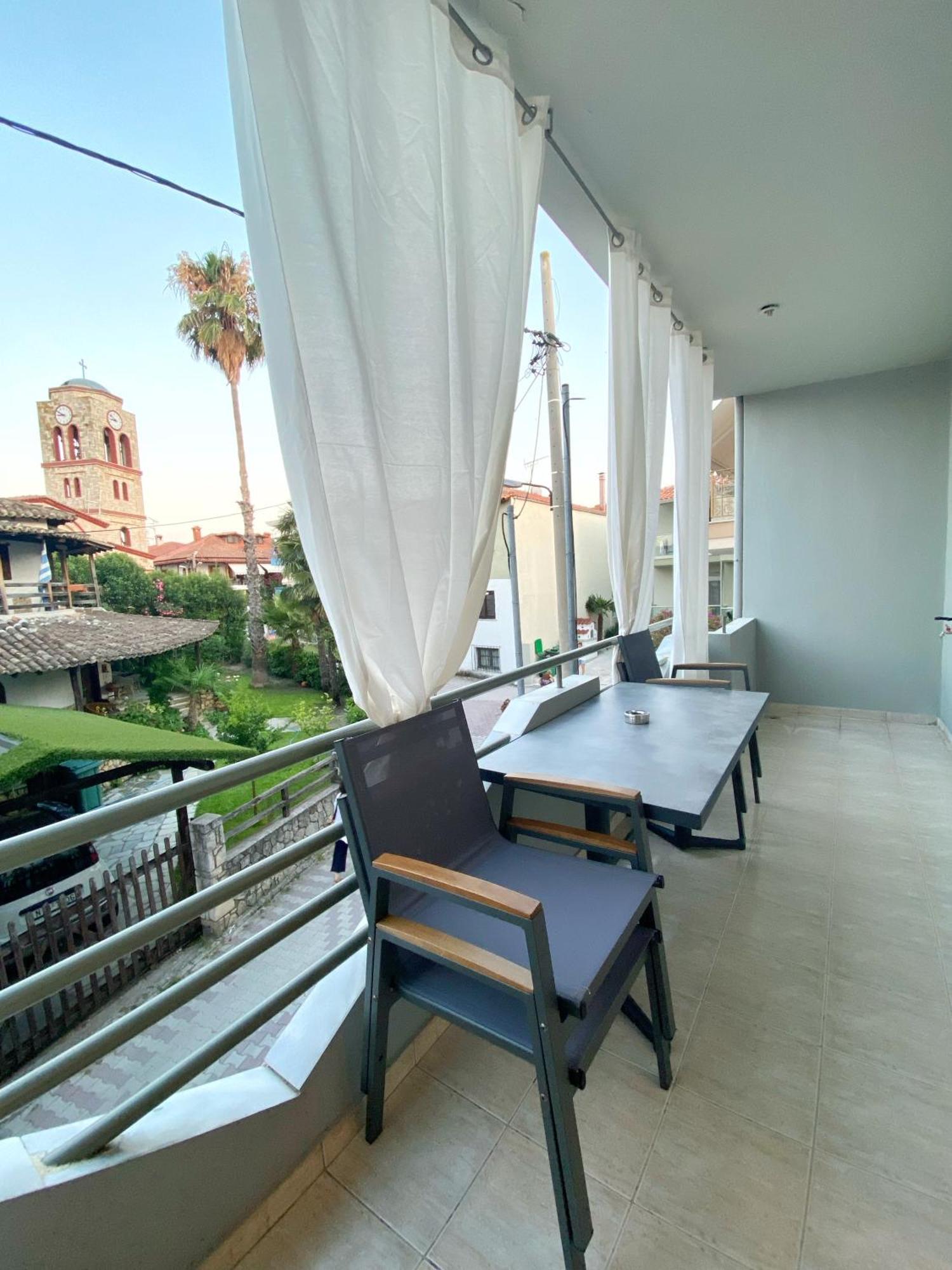 Delia Apartments Pefkochori Luaran gambar