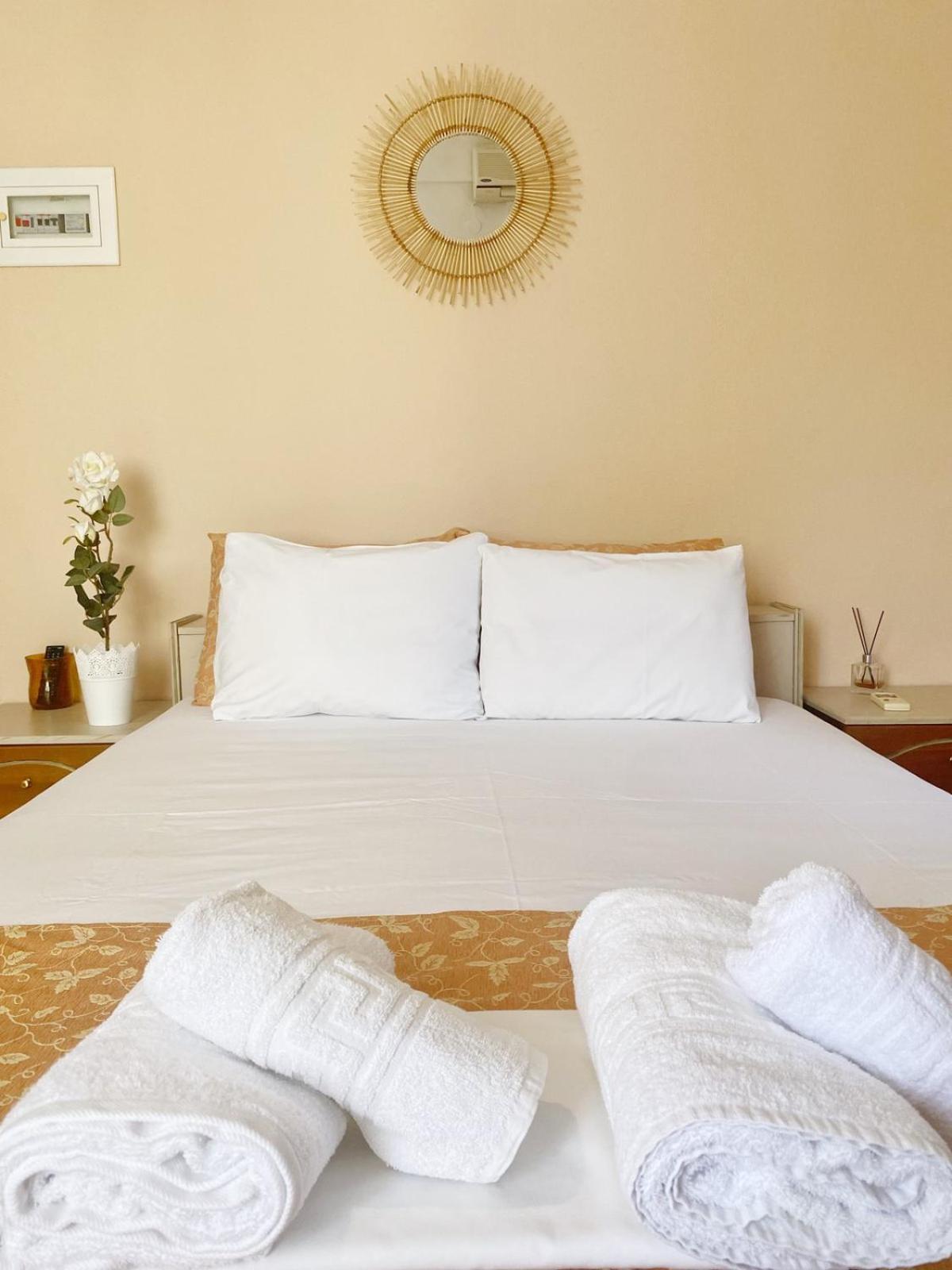 Delia Apartments Pefkochori Luaran gambar