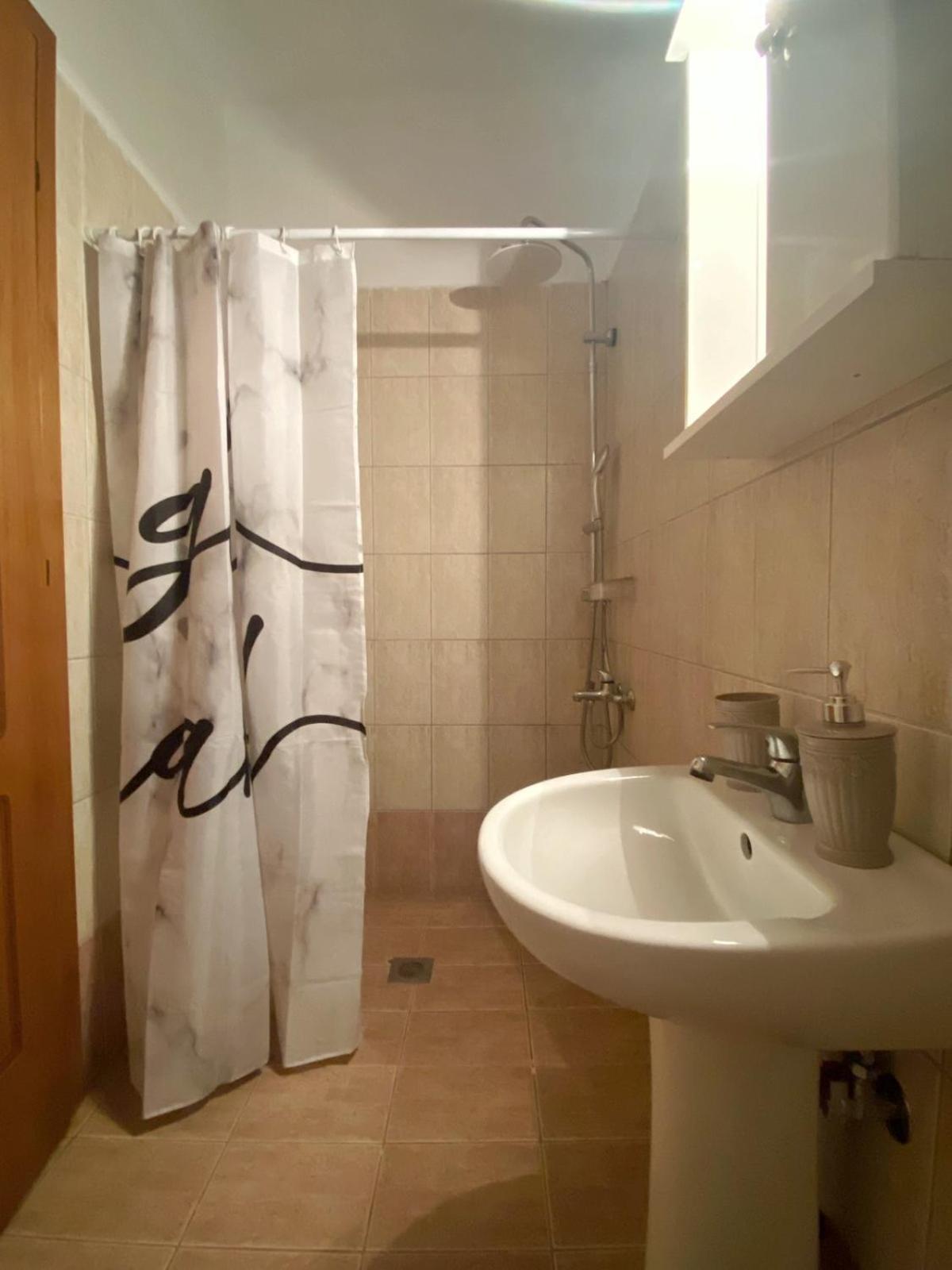 Delia Apartments Pefkochori Luaran gambar