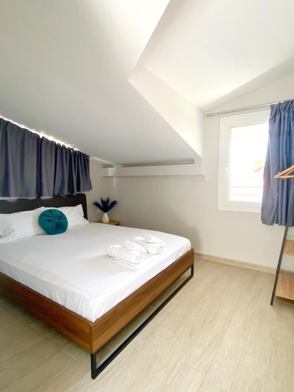Delia Apartments Pefkochori Luaran gambar