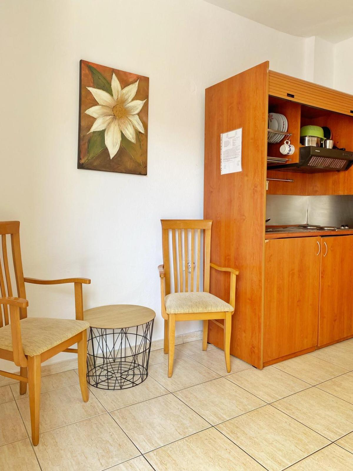 Delia Apartments Pefkochori Luaran gambar